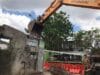 Pemerintah Kota Tangerang membongkar rumah yang berdiri di tengah Jalan Maulana Hasanudin, Kelurahan Poris Gaga, Kecamatan Batuceper