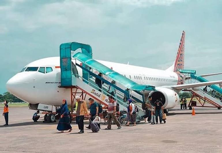 Terdapat setidaknya tiga Bandara yang menjadi penerima perpindahan operasional dari Bandara Halim Perdanakusuma.