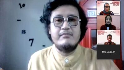 Dosen Universitas Telkom melaksanakan program pengabdian pada masyarakat (Abdimas) yang bertujuan memberikan pendidikan langsung pada masyarakat di luar mahasiswa. Jumat 11 Maret 2022 SMK Telkom 1Medan terpilih menjadi mitra sasaran program tersebut.