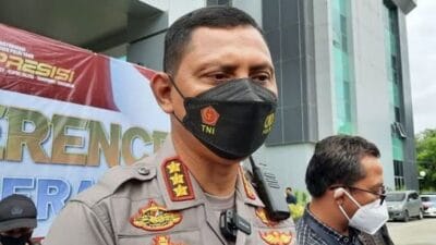 Polres Kota Tangerang berhasil mempertemukan sopir ambulans, Hildan dan pengendara Mercedes Benz, Dwiyanto yang menghalangi laju kendaraan darurat di tol Tangerang-Merak. Keduanya sepakat berdamai.