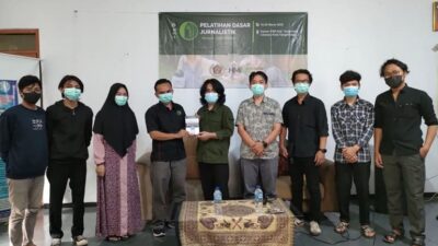 Lembaga Pers Mahasiswa Islam (LAPMI) Himpunan Mahasiswa Indonesia (HMI) Tangerang Raya menggelar Pelatihan Jurnalistik