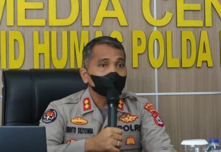 Upaya Kapolresta Tangerang Komisaris Besar Zain Dwi Nugroho mempertemukan sopir Mercedes Benz dengan Sopir Ambulans, Kepala Puskesmas Cisoka, hari ini Senin, 21 Maret 2022 gagal.