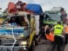 Kecelakaan yang melibatkan tiga kendaraan truk terjadi di ruas jalur Tol Tangerang - Merak Km 68.800A arah Tangerang pada Selasa, 15 Maret sekitar pukul 06.10 WIB. Satu orang meninggal dalam kecelakaan tersebut.