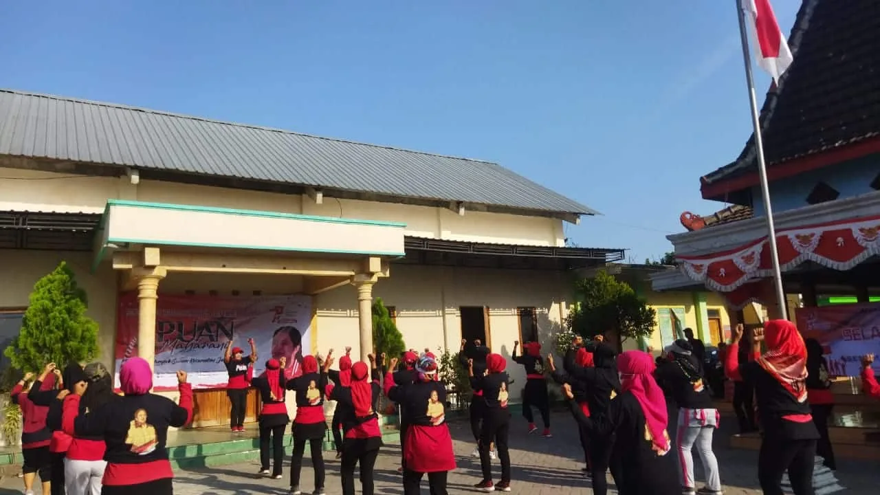 Makin Semangat, Relawan Puan Gelar Senam Bersama Ibu-ibu di Nganjuk
