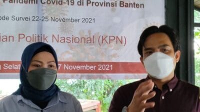 Direktur Eksekutif Kajian Politik Nasional (KPN) Adib Miftahul mendorong publik mengawasi penggunaan Biaya Operasional Gubernur (BPO) Ganjar Pranowo agar tidak digunakan untuk pencitraan dirinya.