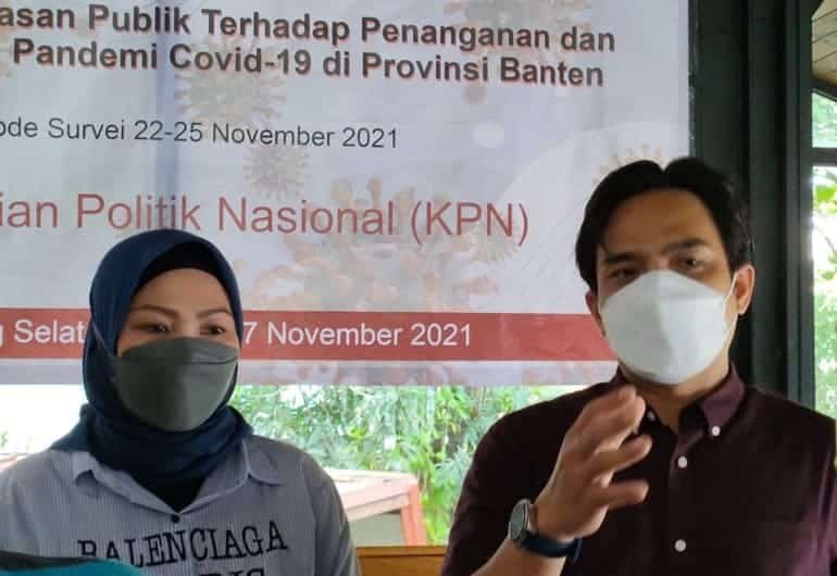 Direktur Eksekutif Kajian Politik Nasional (KPN) Adib Miftahul mendorong publik mengawasi penggunaan Biaya Operasional Gubernur (BPO) Ganjar Pranowo agar tidak digunakan untuk pencitraan dirinya.