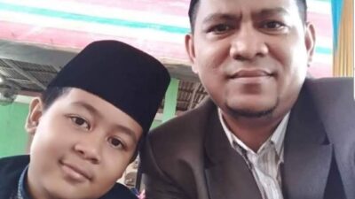 enciptakan keharmonisan di dalam keluarga harus menjadi konsen seorang ayah. Dalam Ajaran Islam, sosok ayah merupakan figur sekaligus teladan bagi keluargany