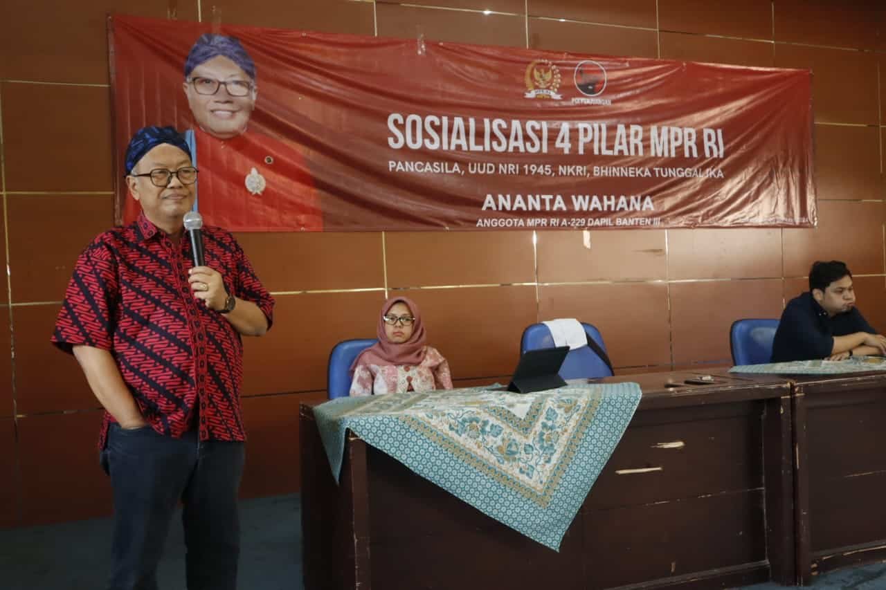 Kaum milenial atau generasi muda harus memahami Pancasila sebagai dasar ideologi negara menjadi tumpuan dalam menghadapi berbagai tantangan