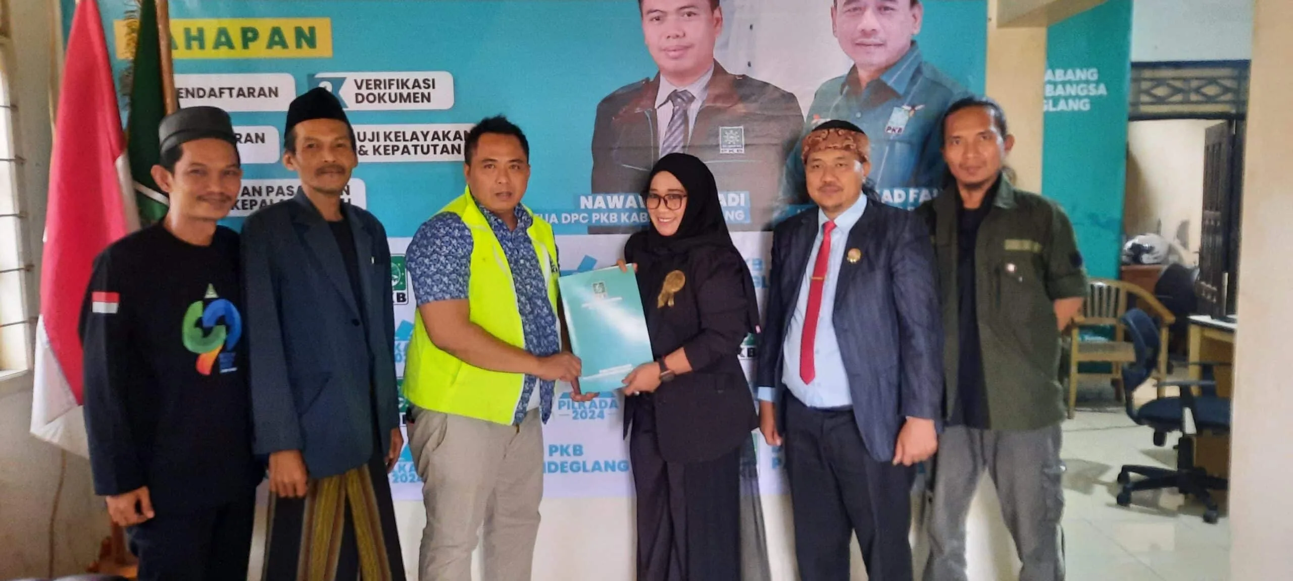 Maju Pilkada, Ratu Anita Sangadiah Kembalikan  Formulir Bacabup Pandeglang ke PKB