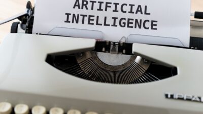 Artificial Intelligence (AI), adalah cabang ilmu komputer yang berfokus pada pengembangan sistem yang dapat melakukan tugas yang biasanya membutuhkan kecerdasan manusia.