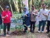Persatuan Wartawan Indonesia (PWI) Kabupaten Pandeglang menanam pohon di Sumber mata air Ciwasiat, Kampung Ciwasiat, Kelurahan Pandeglang, Kecamatan Pandeglang, Sabtu, 10 Agustus 2024.