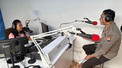 Menyambut Pemilu Serentak 2024, Polda Banten mengadakan sosialisasi mengenai Operasi Mantap Praja Maung 2024 melalui sebuah talkshow yang berlangsung di radio Serang Gawe FM beberapa waktu yang lalu.