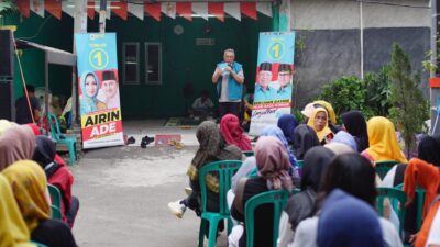 Baca berita terbaru tentang pasangan petahana Benyamin Davnie dan Pilar yang mengunjungi wilayah Setu, Kota Tangsel, pada hari ke-21 kampanye. Temukan aspirasi masyarakat, fokus program yang akan dilanjutkan, dan upaya meningkatkan partisipasi dalam Pilkada 2024