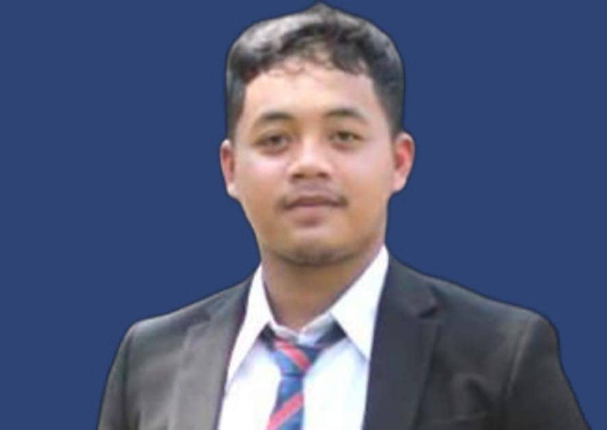 PJ Gubernur Banten, Al Muktabar, disinyalir akan melakukan rotasi dan mutasi pejabat secara bear-besaran di tengah Pilkada 2024. Pengamat mengingatkan bahwa tindakannya bisa berujung pada sanksi hukum dan penjara.