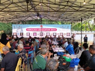 Simulasi Liga Catur 2025 Percasi Kabupaten Tangerang sukses digelar! Tangerang Belia keluar sebagai juara, disusul Persatuan Catur Pion Jadi dan C4T. Baca selengkapnya tentang hasil simulasi dan persiapan menuju liga catur sebenarnya.