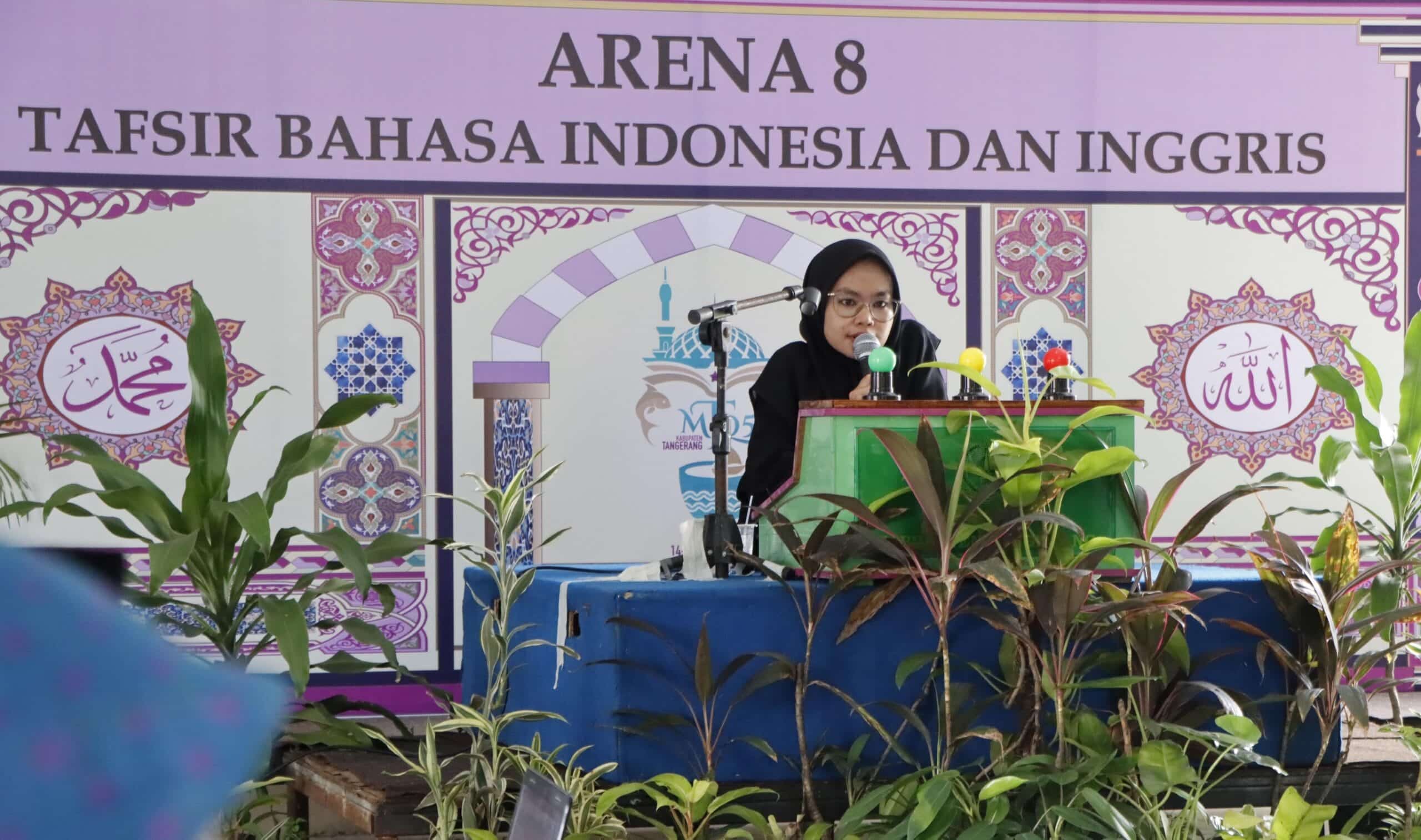 MTQ Ke-55 di Tangerang menampilkan peserta dari cabang Tafsir Al-Qur'an Bahasa Inggris dan Indonesia yang menunjukkan kecakapan luar biasa