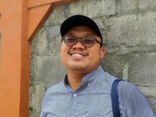 Pembatalan kemenangan Ratu Rachmatu Zakiyah oleh MK menyoroti kompleksitas politik dinasti di Banten dan dampaknya bagi masyarakat.