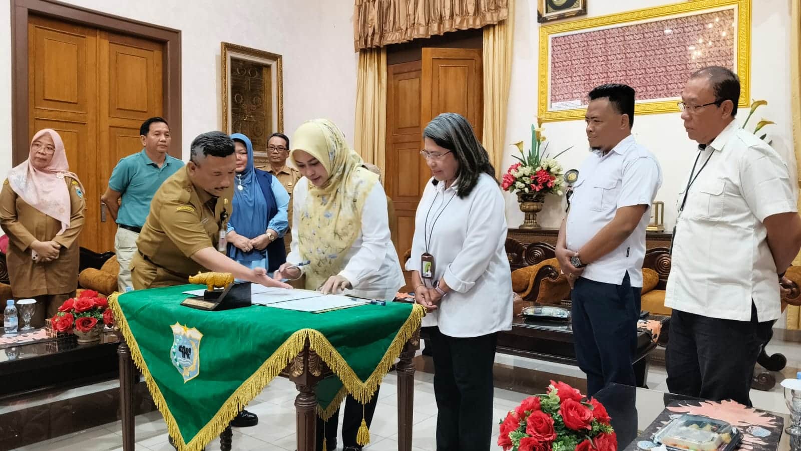 Kementerian PUPR serahkan pengelolaan SPAM Tanjung Lesung ke Pemkab Pandeglang, dukung ketersediaan air bersih dan pariwisata.