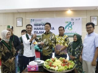 Wabup Iing ajak mahasiswa Pandeglang sambut investasi untuk kurangi pengangguran dan kemiskinan di Dies Natalis ke-78 HMI.