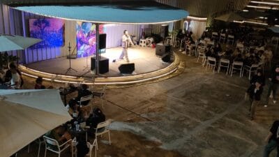 Rayakan kreativitas dan kebersamaan di Art & Bless Ramadan Fest 2025, 14-16 Maret di Tangerang. Bergabunglah dalam semangat berbagi!