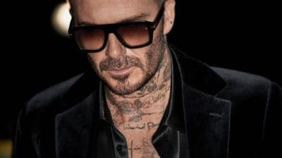 David Beckham, ikon fashion dan pengusaha sukses, tetap bersinar dengan gaya hidup mewah dan kepedulian sosial yang menginspirasi.