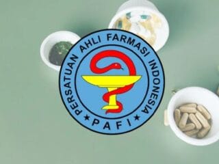 PAFI, sejak 1946, berperan penting dalam meningkatkan kesehatan masyarakat Indonesia melalui tenaga farmasi yang berkualitas dan inovatif.