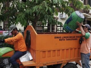 Pemkot Tangerang pastikan penanganan sampah tetap optimal selama libur Lebaran dengan 150 armada dan 1.000 petugas kebersihan.