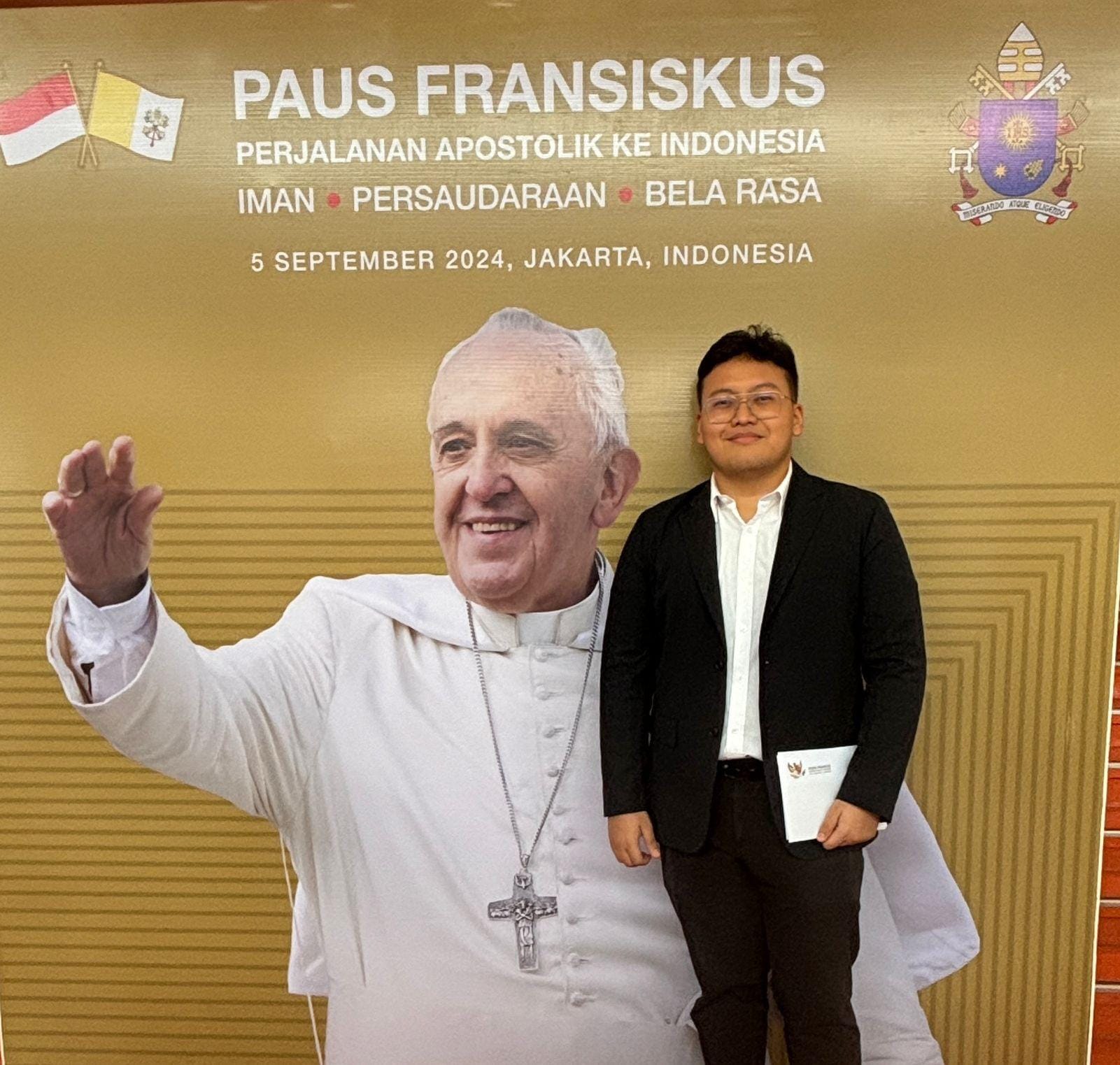 Anggota DPRD Banten, Abraham Garuda, sampaikan duka mendalam atas wafatnya Paus Fransiskus, sosok pemimpin penuh kasih dan perdamaian.