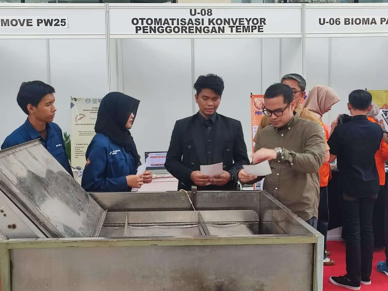 Pemerintah Kota Tangsel adakan lomba inovasi Teknologi Tepat Guna ke-XIII, dorong solusi ramah lingkungan dari generasi muda.