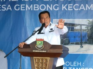 Bupati Moch Maesyal Rasyid, meresmikan Instalasi Pengolahan Air bersih di Desa Gembong untuk memenuhi kebutuhan air bersih masyarakat.