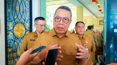 Wali Kota Tangerang Selatan, Benyamin Davnie, mengapresiasi respons cepat Polda Metro Jaya dalam menangani kericuhan di parkir RSU Pamulang.