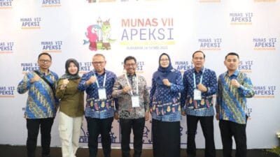 Pemkot Tangerang hadir di Munas VII APEKSI 2025 di Surabaya, berkomitmen untuk berkolaborasi dalam inovasi bagi masyarakat.