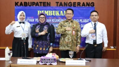 Pelatihan pengelolaan keuangan daerah dan kehumasan untuk ASN di Kabupaten Tangerang, fokus pada peningkatan kapasitas dan komunikasi.