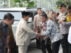 Gubernur Banten, Andra Soni, mendukung kemandirian energi dan investasi setelah menghadiri Konvensi Indonesian Petroleum Association 2025.