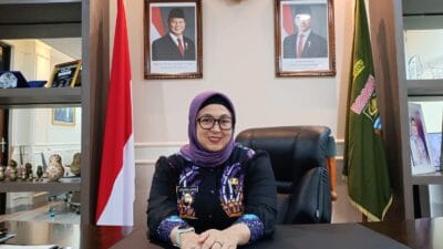 Ikuti perkembangan pemilihan Ketua DPD II Partai Golkar Kabupaten Tangerang, di mana Intan Nurul Hikmah siap maju dalam Musda Agustus 2025.