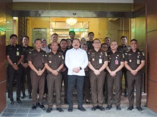 Jaksa Agung Republik Indonesia, ST Burhanuddin, melakukan inspeksi mendadak di Kejaksaan Negeri Kabupaten Tangerang.