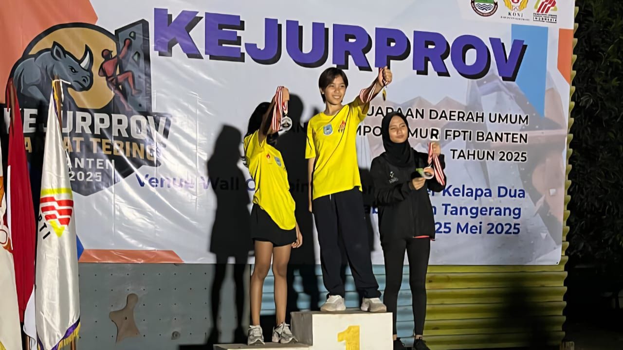 Empat atlet panjat tebing Tangsel akan mewakili Banten di Kejurnas KU 2025. Simak prestasi dan harapan mereka!