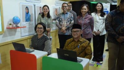 Kemendikdasmen luncurkan Gemini Academy dan Akademi Edukreator untuk meningkatkan akses pendidikan inklusif di Indonesia.