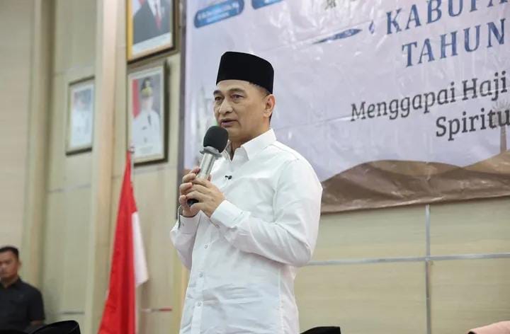 Wakil Gubernur Banten, A. Dimyati Natakusumah, mengingatkan jamaah haji Kloter 33 untuk fokus dalam ibadah dan bersabar menghadapi tantangan.