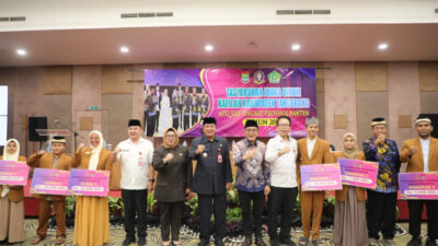Bupati Tangerang merayakan Juara Umum MTQ XXII Provinsi Banten 2025, menekankan pentingnya persiapan dan kecintaan terhadap Al-Qur'an.