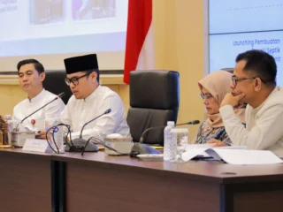 Pemerintah Kota Tangerang Selatan berkomitmen untuk meraih predikat Kota Layak Anak (KLA) Utama pada tahun 2025.