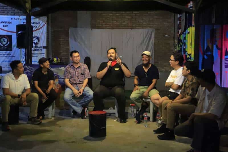 Creative Collective Tangerang untuk merayakan seni dan kolaborasi. Temukan potensi lokal melalui pameran dan pertunjukan yang menginspirasi!