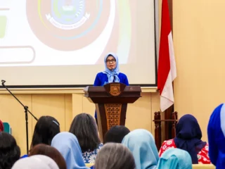 Tangsel luncurkan 35 program terintegrasi cegah stunting, fokus pada ibu hamil, balita, hingga remaja putri dengan pendekatan lintas sektor.