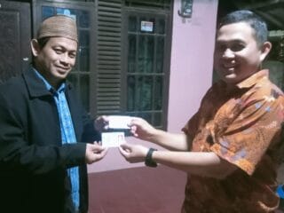 Pelayanan Adminduk di Kecamatan Kresek semakin mudah dan cepat, membuat warga sumringah. Simak inovasi terbaru di sini!