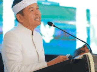 Gubernur Jawa Barat, Kang Dedi Mulyadi (KDM), mengumumkan bahwa utara Majalengka akan menjadi kawasan industri strategis.