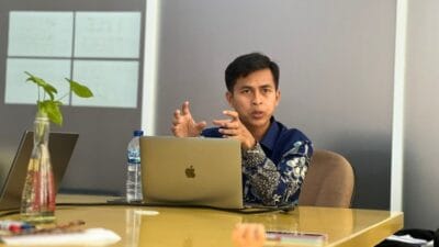 Survei IPO terbaru ungkap elektabilitas partai politik di Indonesia, dengan PDI Perjuangan dan Gerindra memimpin popularitas.