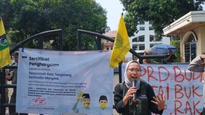 SEMMI Tangerang menanggapi tuduhan penolakan bertemu Wali Kota Sachrudin setelah aksi demonstrasi, menekankan pentingnya mendengarkan aspirasi
