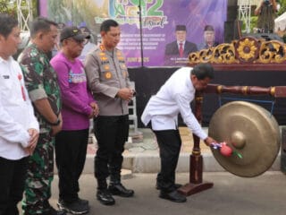 Bupati Tangerang membuka Tangerang Agro Festival ke-2 yang dorong inovasi pertanian, regenerasi petani muda, dan ketahanan pangan lokal.
