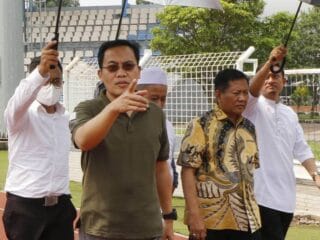 Kota Tangerang siap menjadi tuan rumah Harganas 2025. Sekretaris Kementerian Pembangunan Kependudukan meninjau Stadion Benteng Reborn.