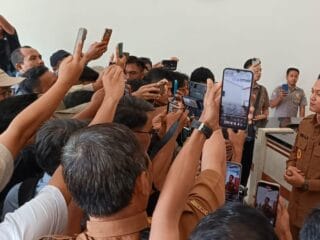 Pemkab Pandeglang jalin kerjasama dengan Pemkot Tangsel untuk perbaikan TPA Bangkonol dan penerapan sistem sanitary landfill.